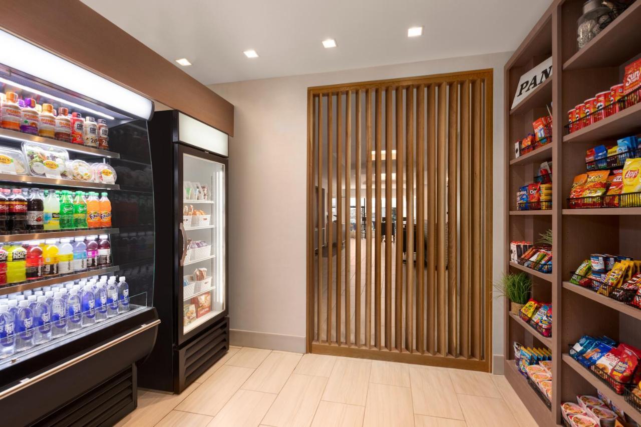 Holiday Inn Express & Suites Denver Airport By Ihg Exterior photo