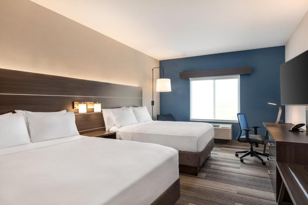 Holiday Inn Express & Suites Denver Airport By Ihg Exterior photo