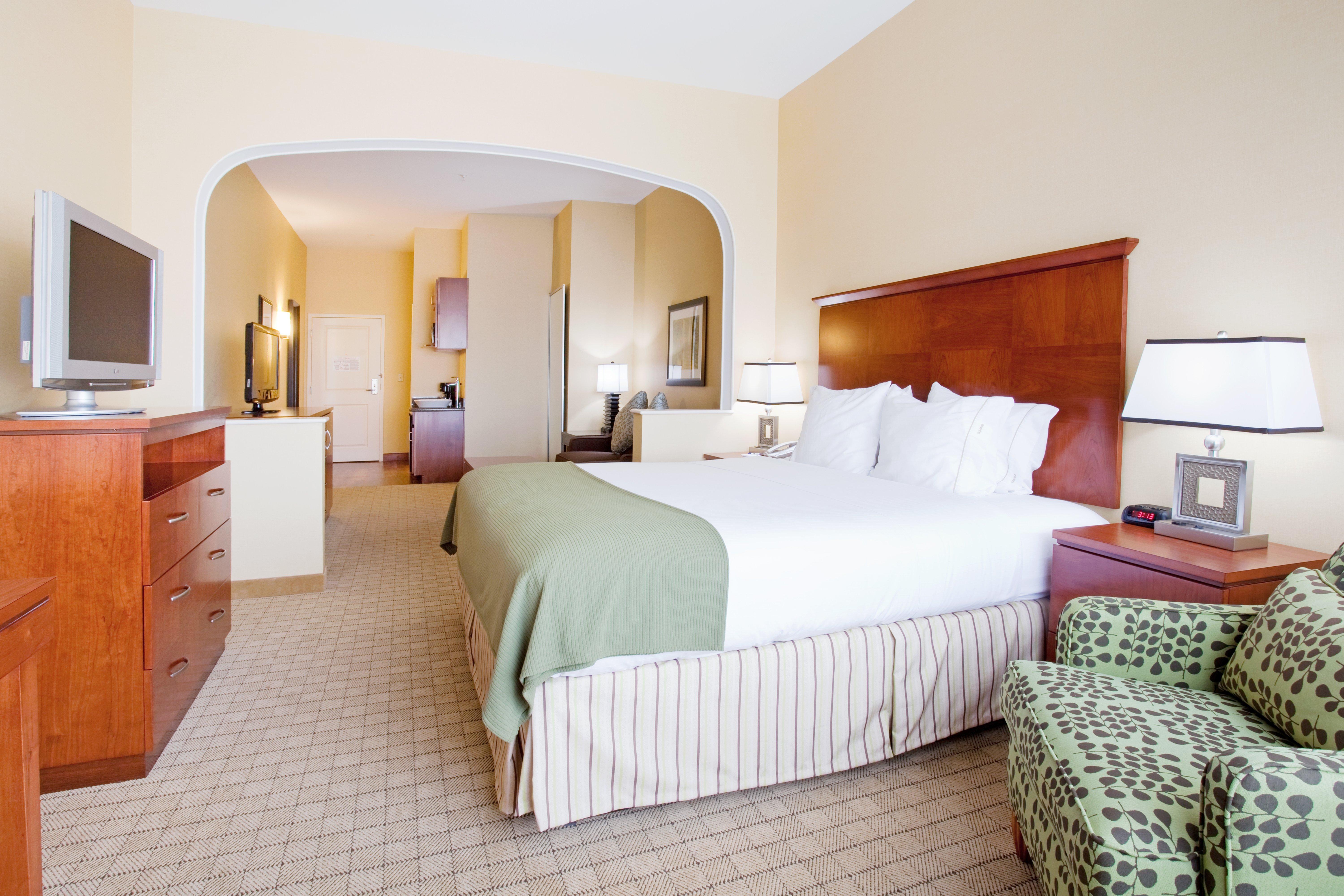 Holiday Inn Express & Suites Denver Airport By Ihg Exterior photo